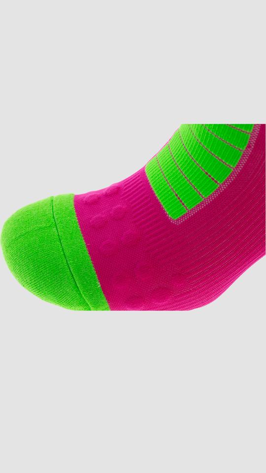 Calcetines Trail Running anti ampollas Ultra Bold Trail Running rosa y verde. Unisex - evernya